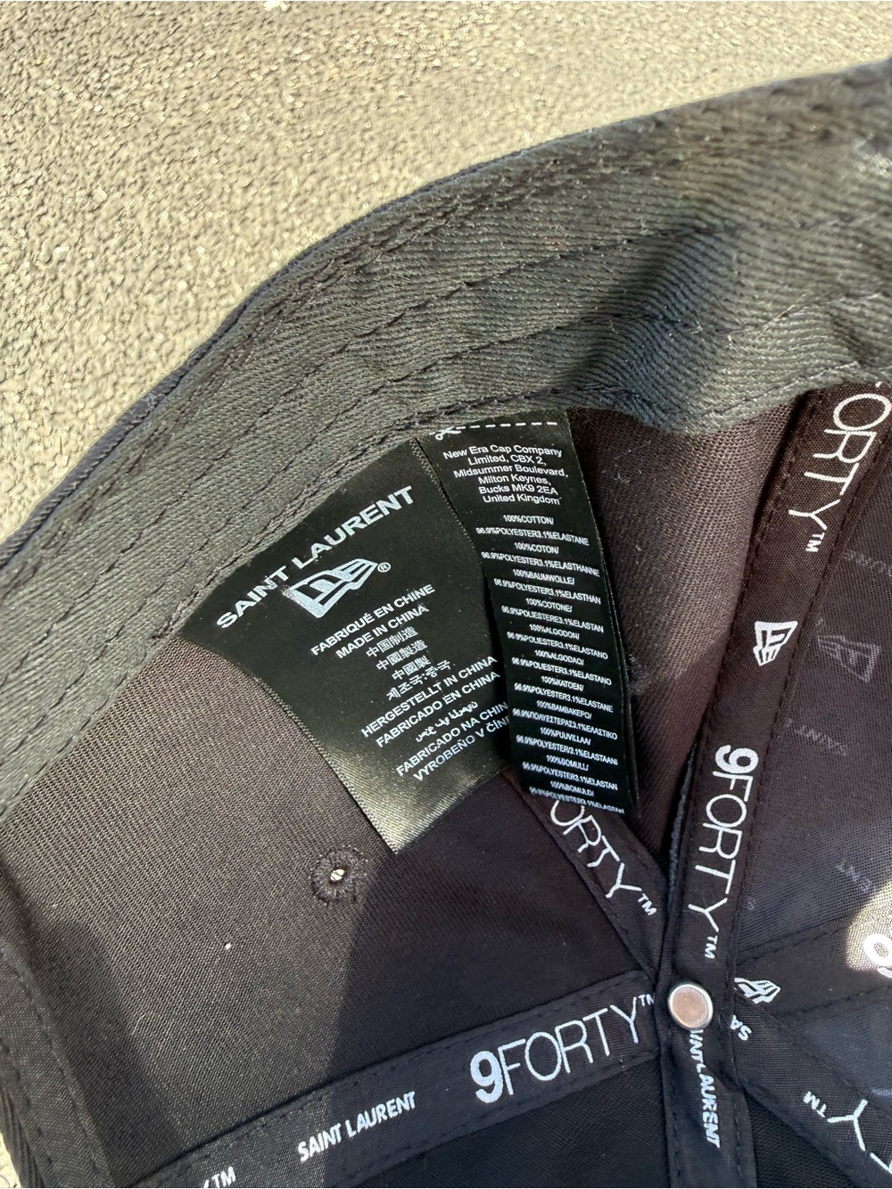 Saint laurent hat authentic - Picture 7 of 9